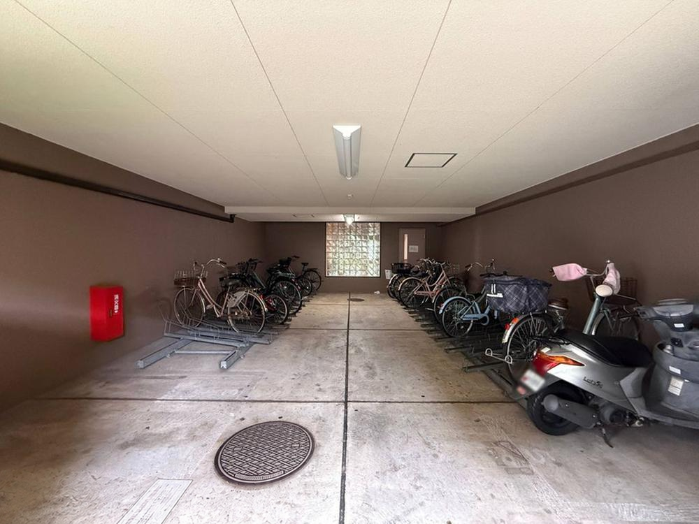 駐輪場